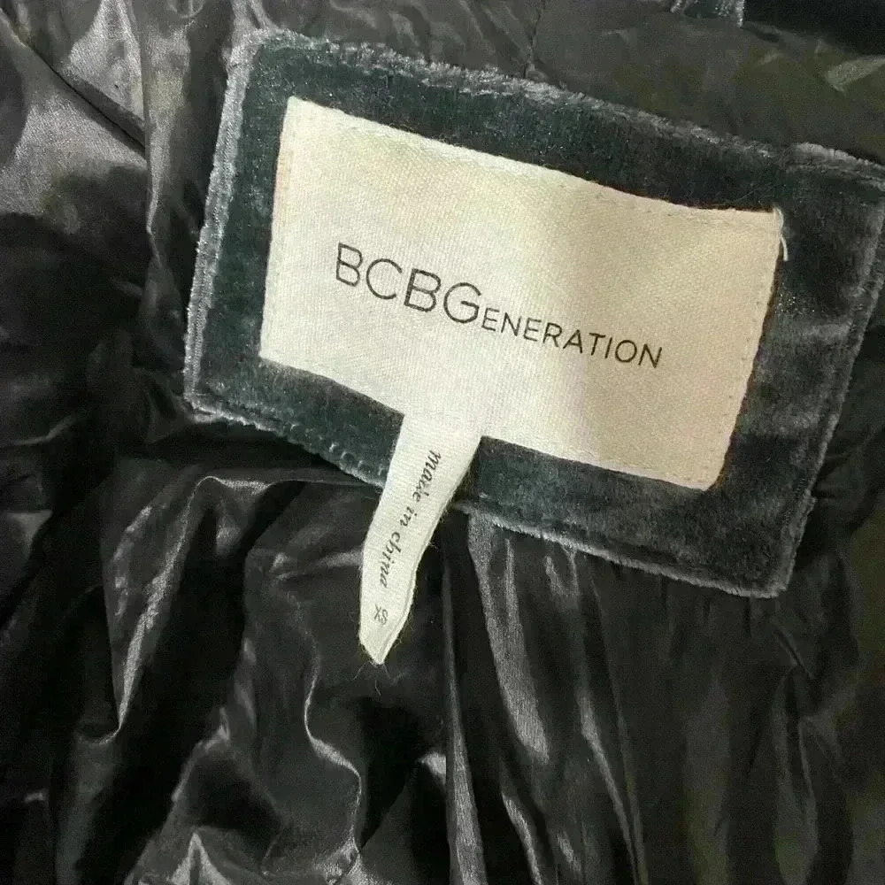 BCBGeneration velvet hooded bomber jacket Size XS - Picture 12 of 12